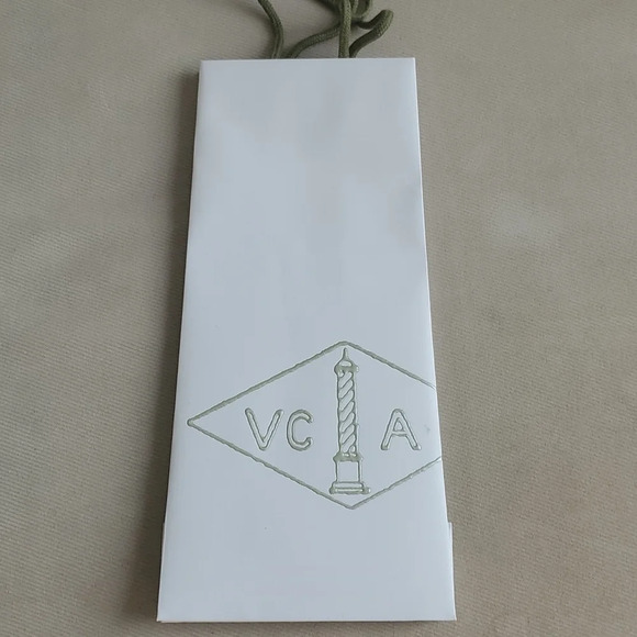 Van Cleef & Arpels Other - Van Cleef & Arpels empty shopping bag